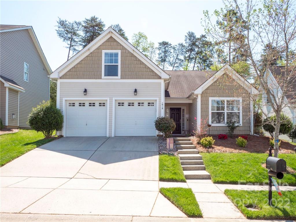 1918 Sugarbush Drive Charlotte NC 28214