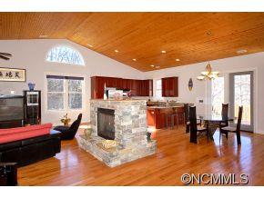 15 Falcon Crest Fairview NC 28730