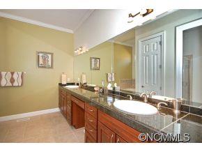 15 Falcon Crest Fairview NC 28730