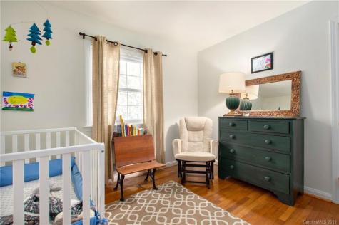 36 Griffing Circle Asheville NC 28804