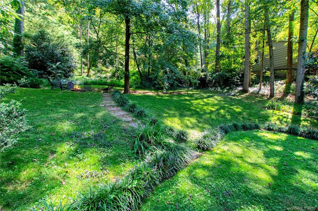 36 Griffing Circle Asheville NC 28804