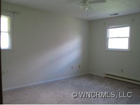 35 Camelfield Road Weaverville NC 28787