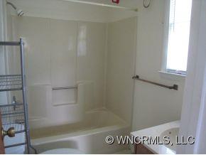 35 Camelfield Road Weaverville NC 28787