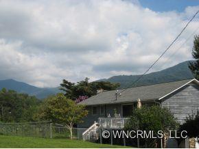 35 Camelfield Road Weaverville NC 28787