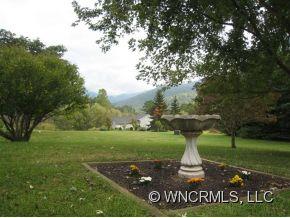 35 Camelfield Road Weaverville NC 28787