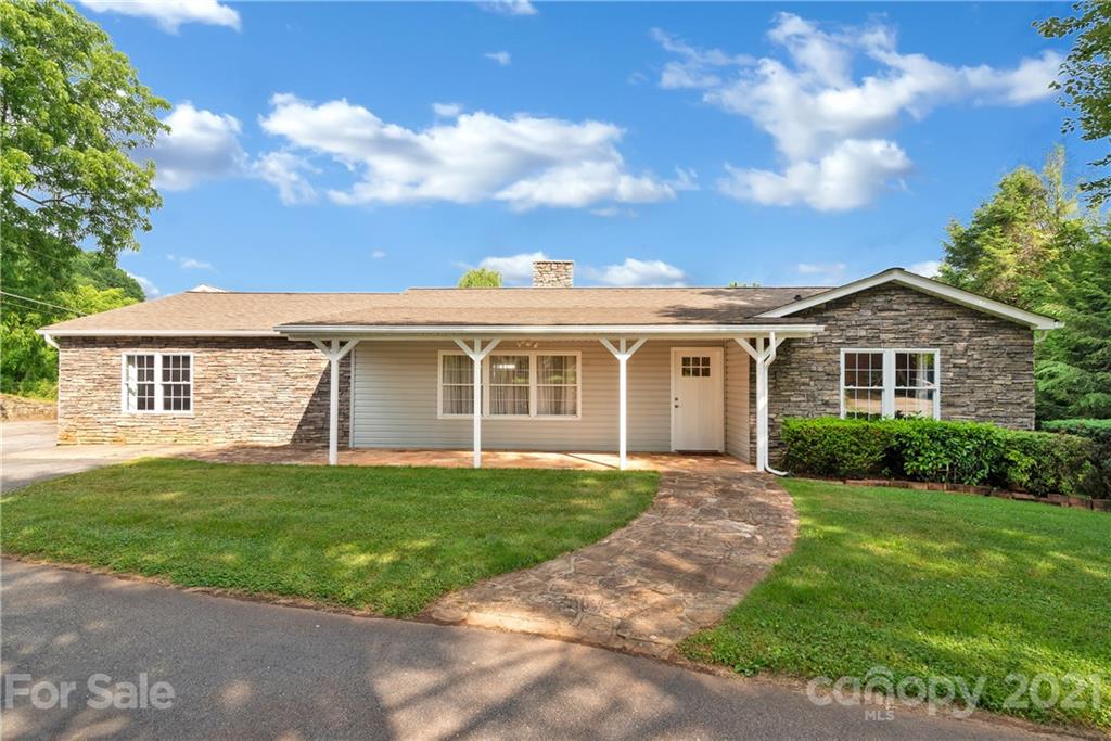 404 Oakdale Road Waynesville NC 28786