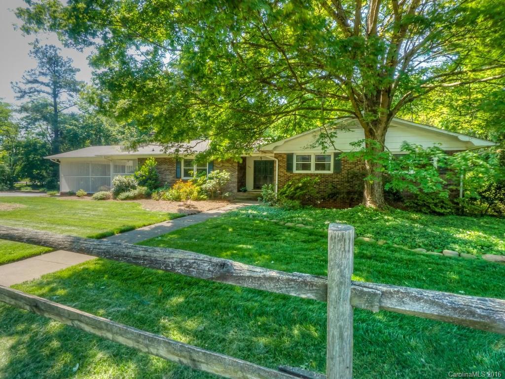 560 Eastway Street Davidson NC 28036
