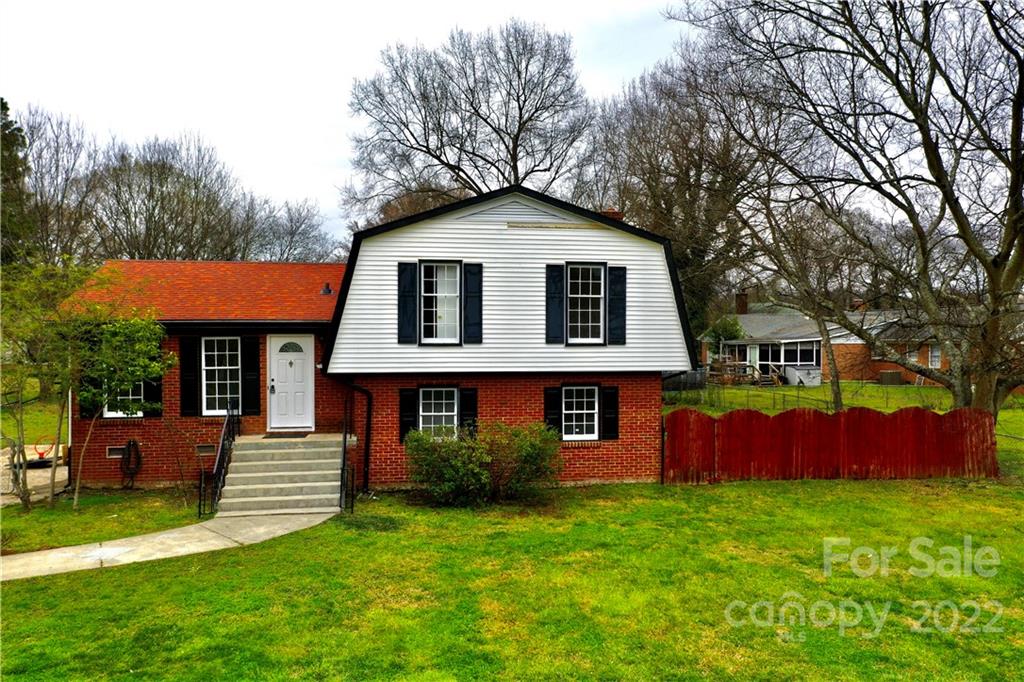 2601 Scarlet Circle Charlotte NC 28273