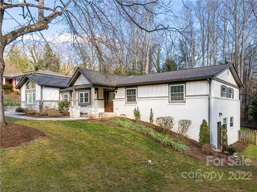 17 Pheasant Drive Asheville NC 28803