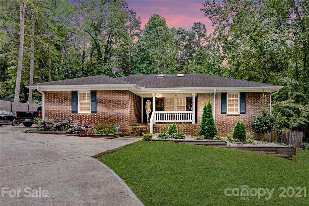 7215 Linda Lake Drive Charlotte NC 28215