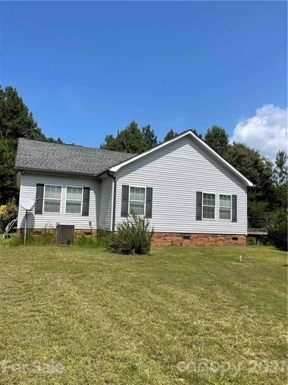 206 Pine Needle Lane Nebo NC 28761