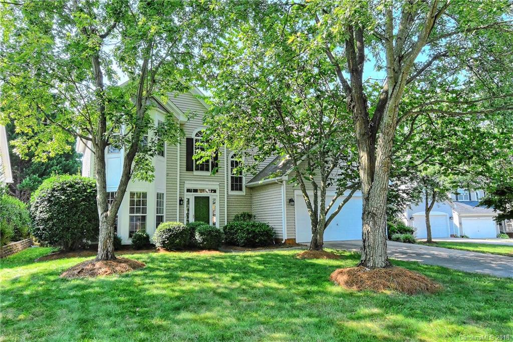 8718 Huntland Court Charlotte NC 28277