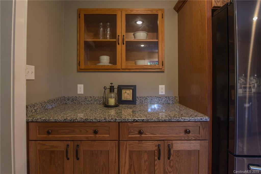 22 Sandhurst Drive Asheville NC 28806