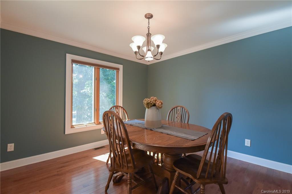 22 Sandhurst Drive Asheville NC 28806