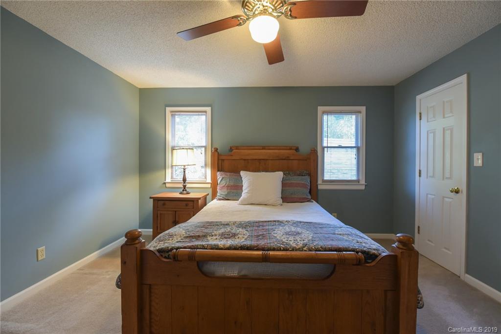 22 Sandhurst Drive Asheville NC 28806