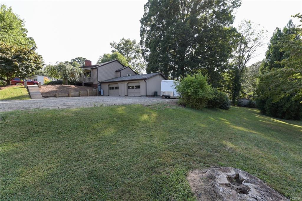 22 Sandhurst Drive Asheville NC 28806