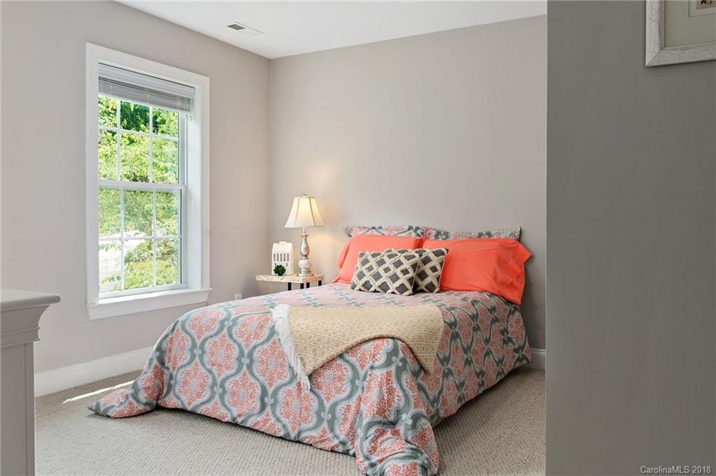 8 Lauren Lane Candler NC 28715