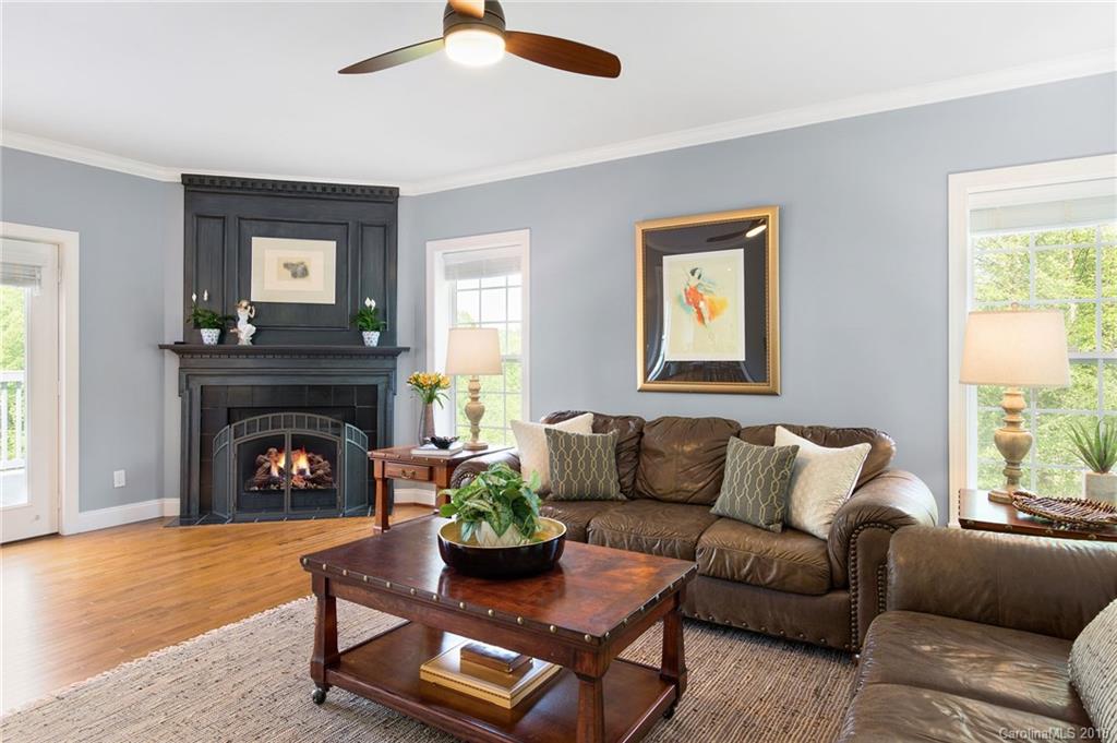 8 Lauren Lane Candler NC 28715