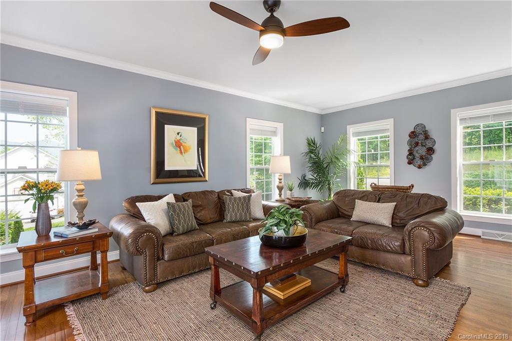 8 Lauren Lane Candler NC 28715