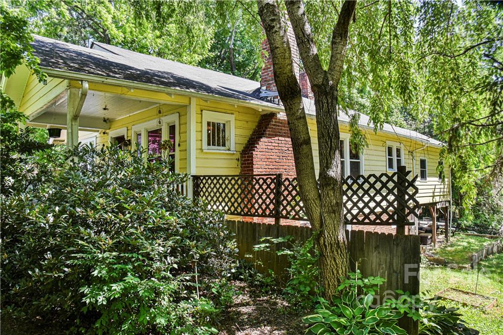 2 E Indiana Avenue Asheville NC 28806