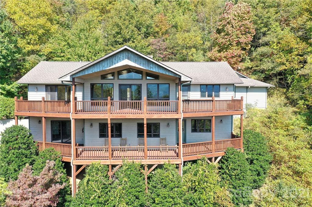 159 Wren Way Waynesville NC 28786