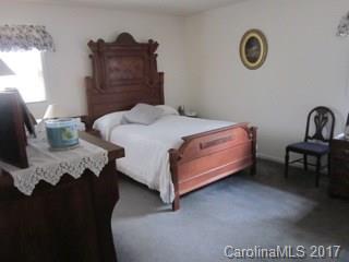307 Hickory Lane Asheville NC 28805