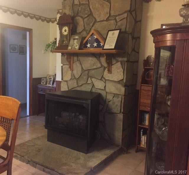 307 Hickory Lane Asheville NC 28805