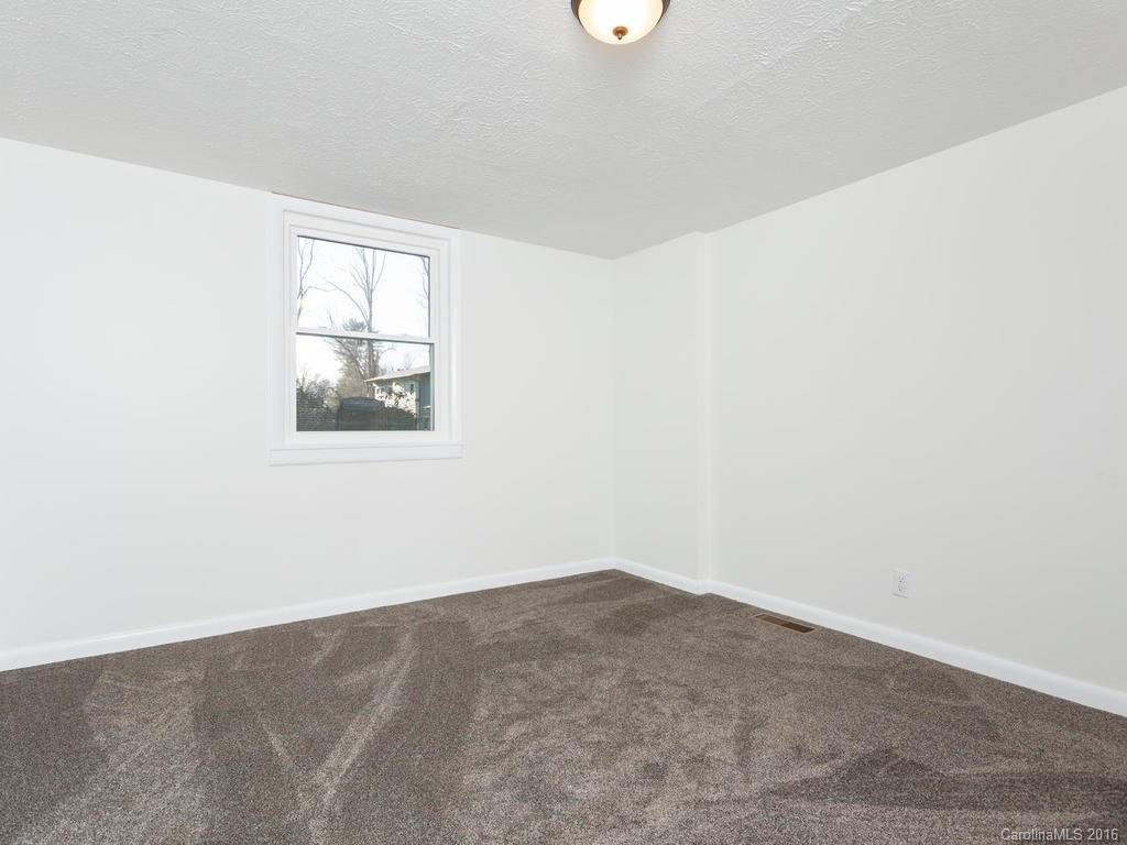 146 Dunwell Avenue Asheville NC 28806