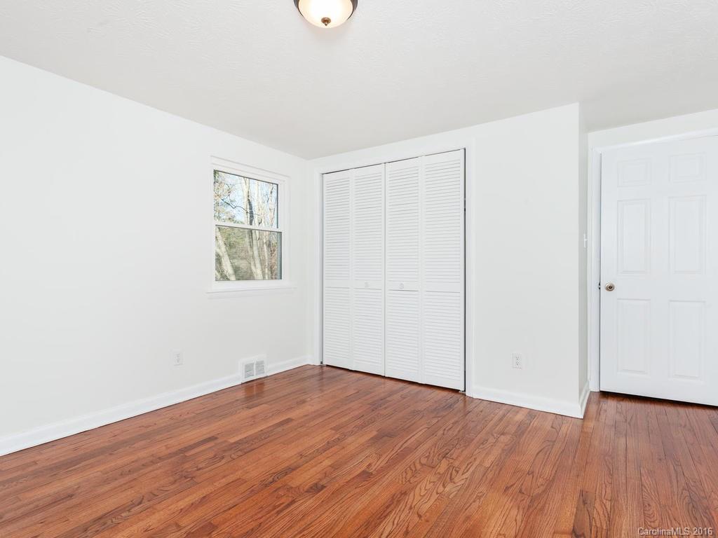 146 Dunwell Avenue Asheville NC 28806