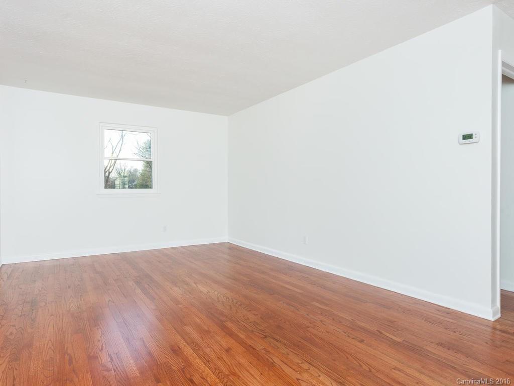 146 Dunwell Avenue Asheville NC 28806