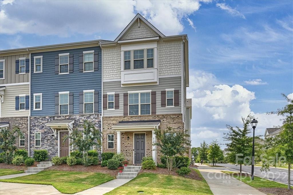 910 Bexton Street Charlotte NC 28273