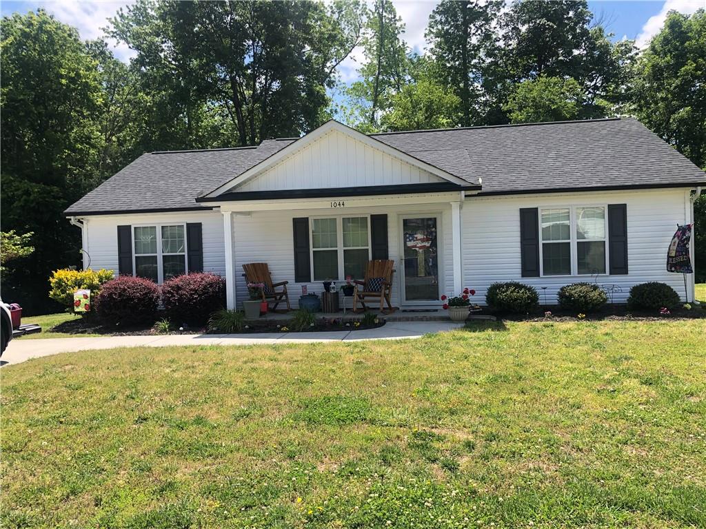1044 Gerry Court Concord NC 28025