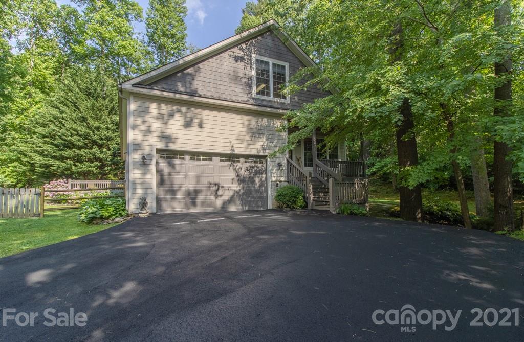 23 Utopia Road Asheville NC 28805