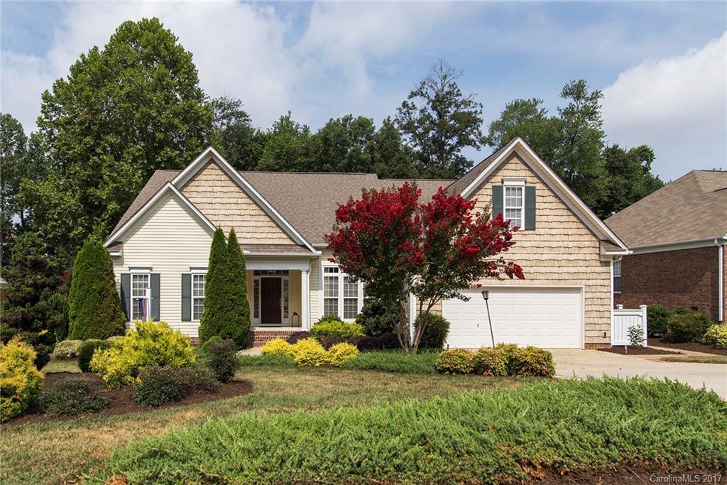 7702 Woodcrest Drive Stanley NC 28164