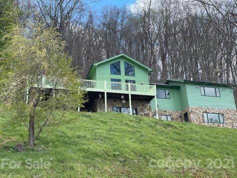 196 Red Tail Ridge Bakersville NC 28705