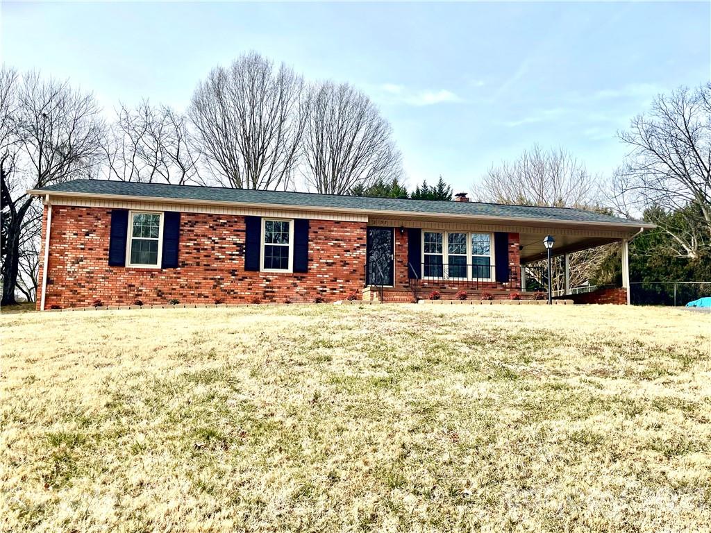 2157 Frye Avenue Hickory NC 28602