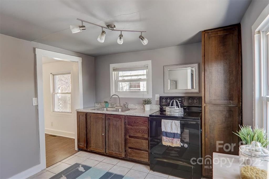 199 Fayetteville Street Asheville NC 28806
