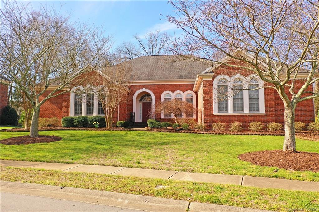 4735 Fairvista Drive Charlotte NC 28269