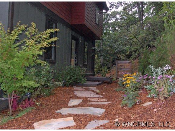 20 Knob View Trail Swannanoa NC 28778