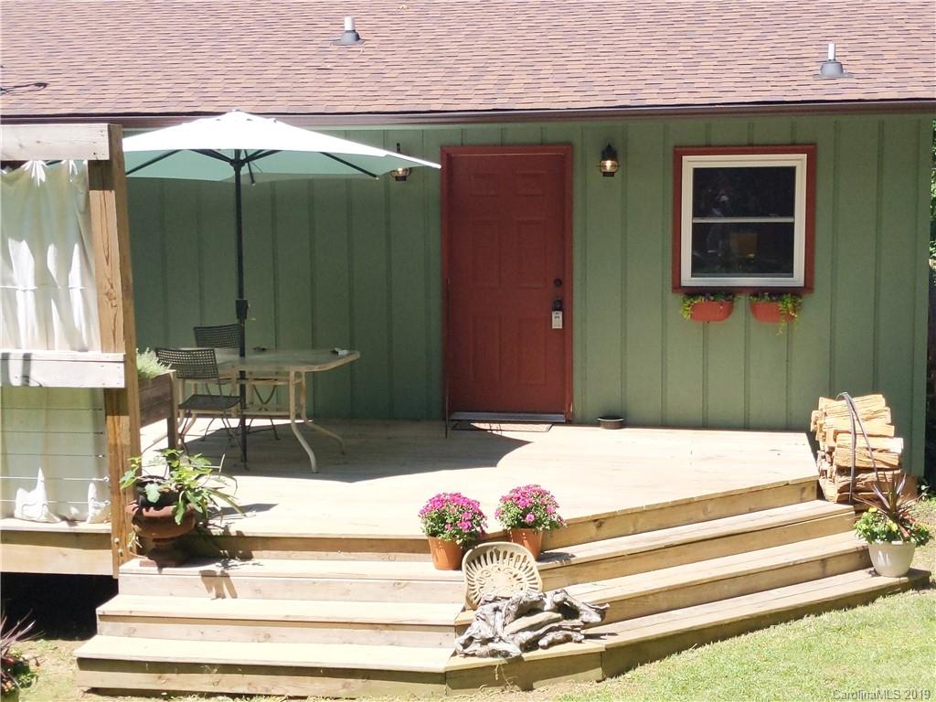 256 Apple Tree Court Waynesville NC 28786