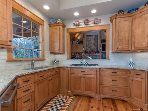 104 Glenn Court Mill Spring NC 28756