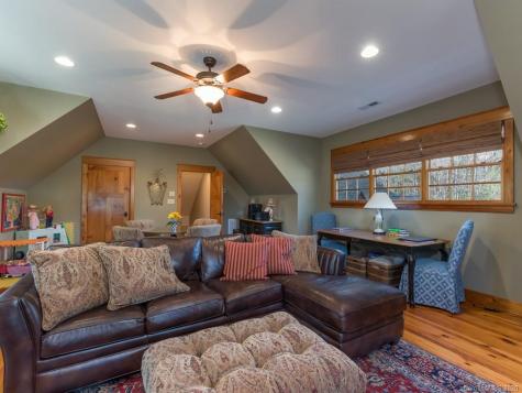 104 Glenn Court Mill Spring NC 28756