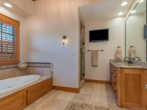 104 Glenn Court Mill Spring NC 28756