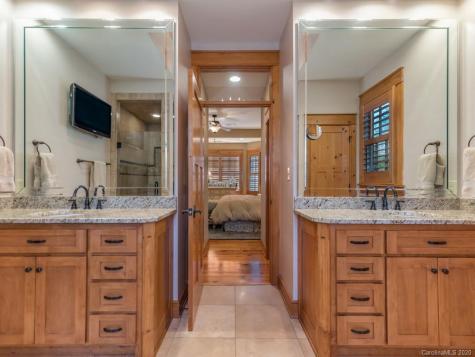 104 Glenn Court Mill Spring NC 28756