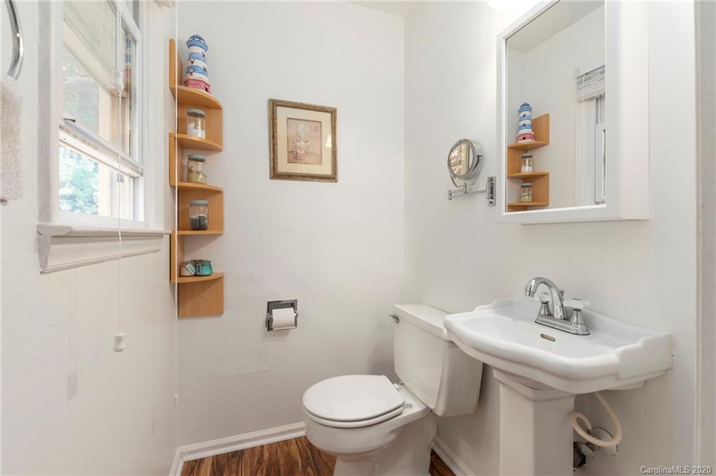 78 Baker Place Asheville NC 28806
