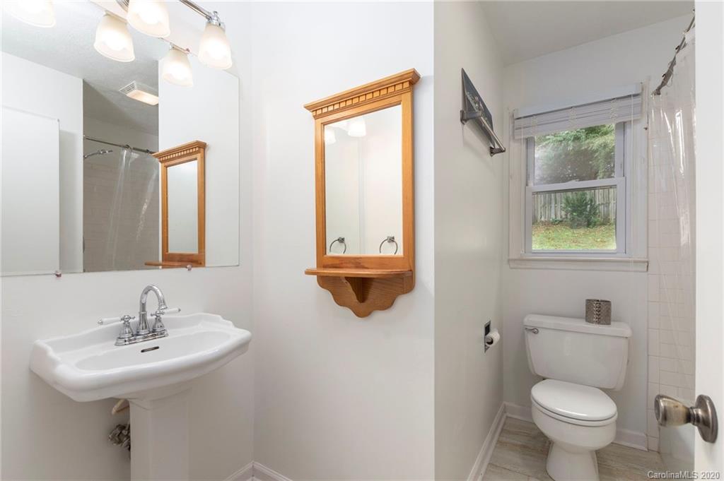 78 Baker Place Asheville NC 28806
