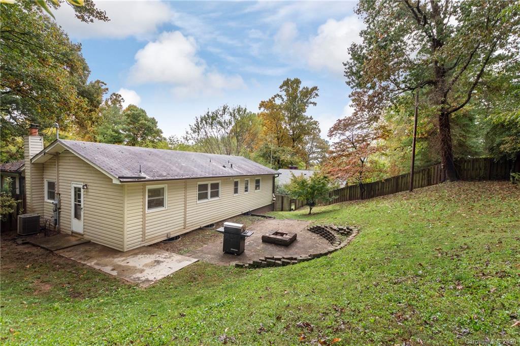 78 Baker Place Asheville NC 28806
