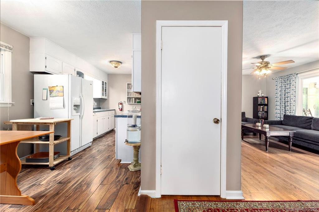 78 Baker Place Asheville NC 28806