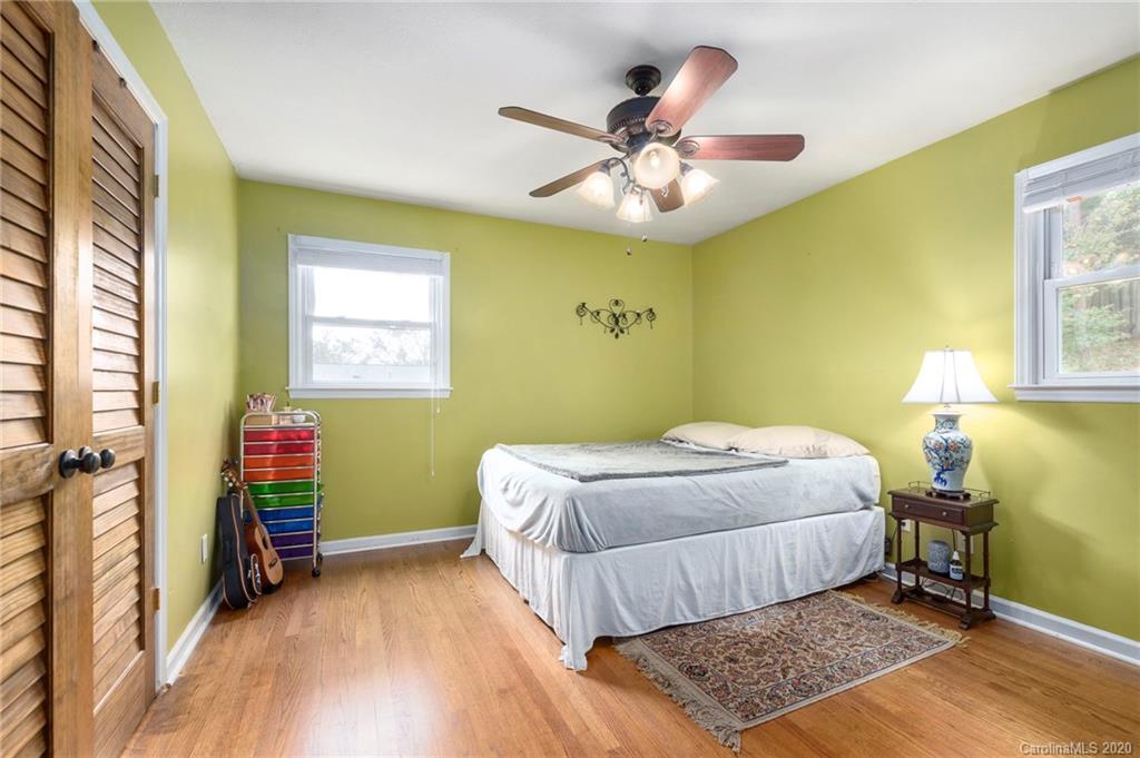 78 Baker Place Asheville NC 28806