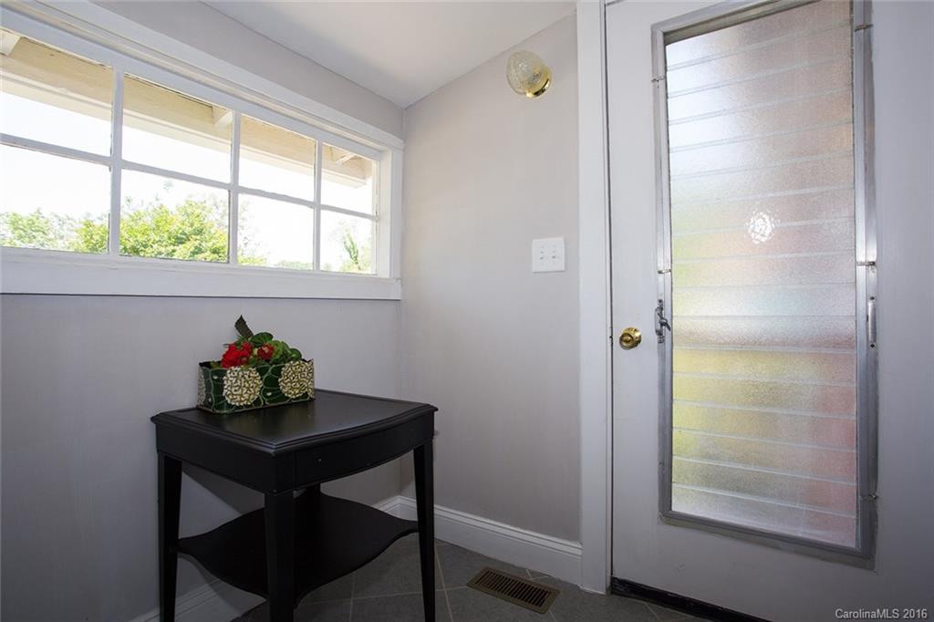 82 Pearson Drive Asheville NC 28801